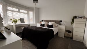 Bedroom- click for photo gallery